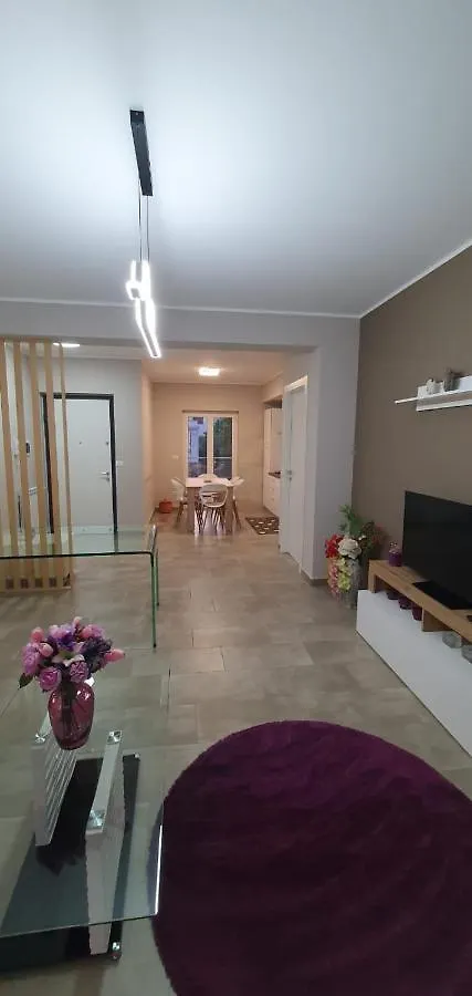 شقة Casa Glicine ميلاتسو