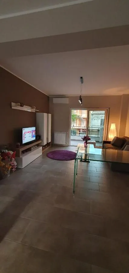 شقة Casa Glicine ميلاتسو إيطاليا